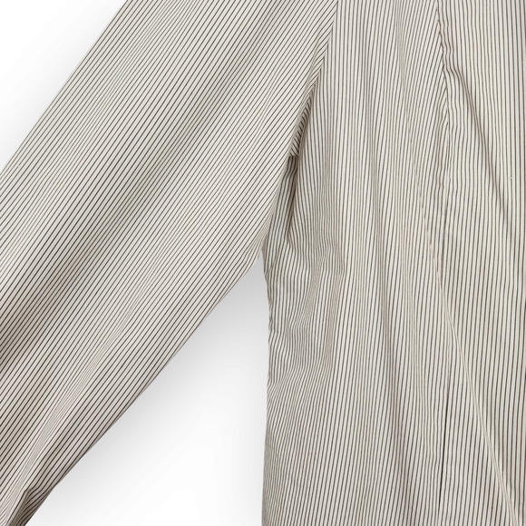 Vintage Talbots White Dark Gray Pinstripe V Neck Button Down Shirt 18 - Picture 3 of 8